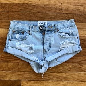 One Teaspoon Light Denim Shorts size 24